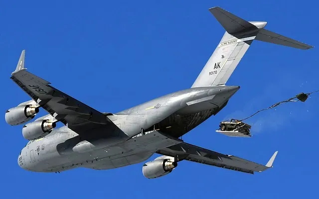 an image of an airplane